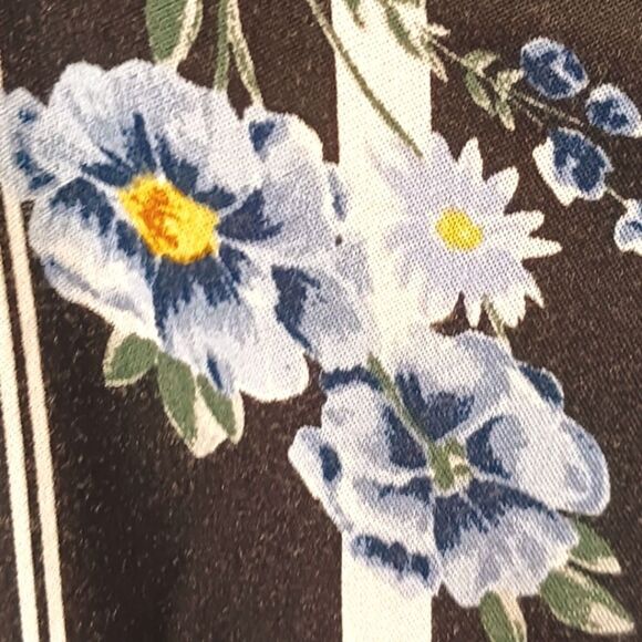 NWOT TORRID Plus Size Striped Floral Challis Culotte Summer Jumpsuit. - Picture 4 of 14